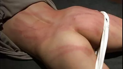 Neukt mooie gratis porno kijk Aziatische met Europese macho