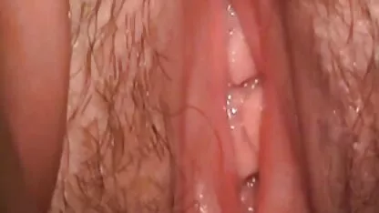 Rot op met die blonde in amateur pornofilmpjes het veld.