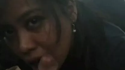 Cumshot on the tongue of gratisporno films a girl who is cute