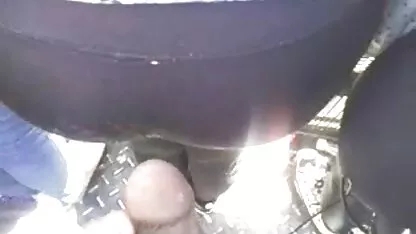 Vandaag wil hij in de hollandse pornofilms auto.