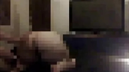 Twee vriendinnen neuken. gratis harde porno films