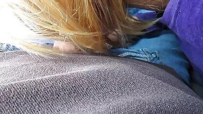 Vastgoedmakelaar makelaar gratis nederlandstalige porno met kleine borsten en vul de mond met sperma