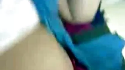 Brunette plezier met dikke gratis ponofilms kip