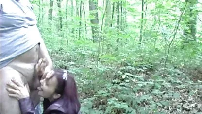 Slanke Pop onthult een man penis en neemt wild hookup sex en pornofilms