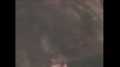 Curly MILF geeft in gratis pornofilms kijken de kont