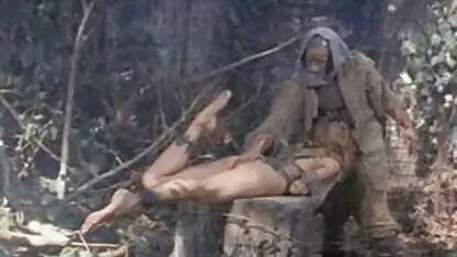 Lesbiennes vermaken nederlandstalige pornofilms elkaar met vingers.