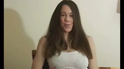 Ik gratis porno online kijken kreeg een baan en sliep op de eerste dag.